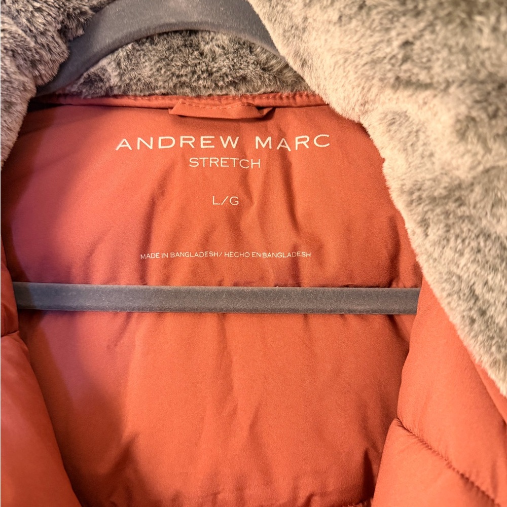 Andrew Marc Light Salmon Puffer Jacket with Faux Fur Trim - Picture 3 of 7